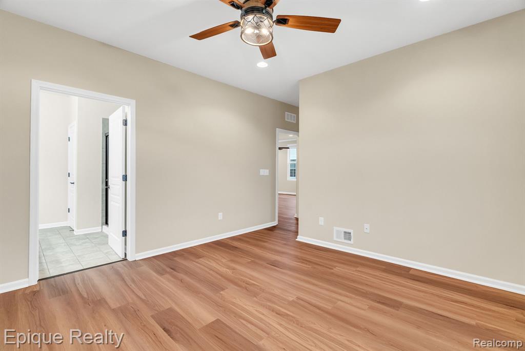 9415 Sand Hill Drive, Grand Blanc, MI 48439 — Photo 24