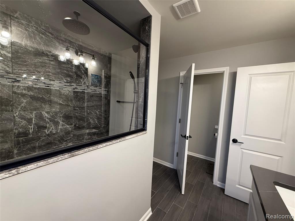 4811 Broomfield Way, Lake Orion, MI — Photo 45