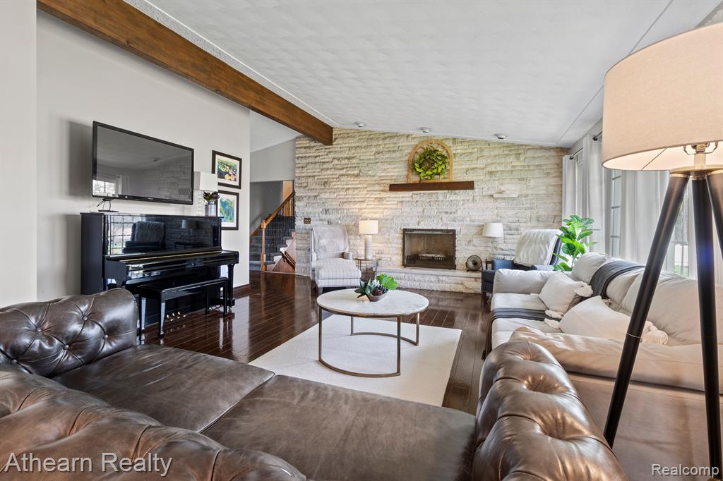5200 N LUCE Road, Alma, MI 48801 — Photo 17