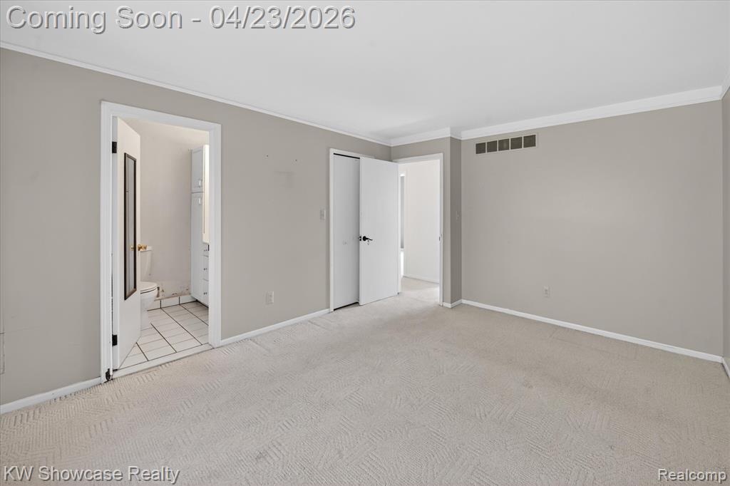 1584 Chanticlair Circle, Wixom, MI 48393 — Photo 18