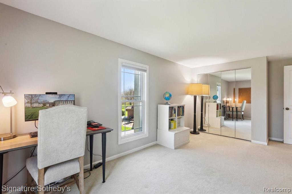 5896 HUNTERS GATE Drive, Troy, MI 48098 — Photo 20