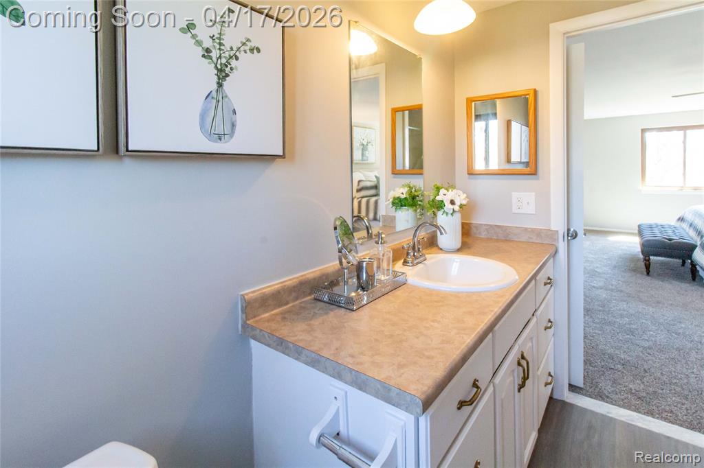 845 Longfellow Drive, Troy, MI 48085 — Photo 26