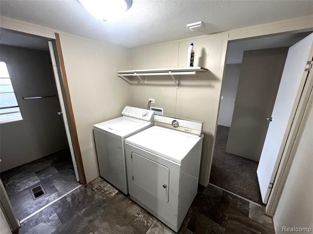 80 Pool Drive, Metamora, MI 48455 — Photo 17