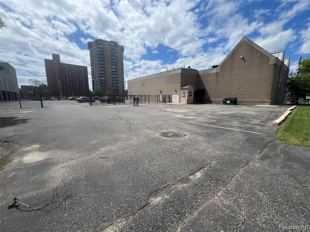 60 E. Warren Ave., Detroit, MI 48201 — Photo 46