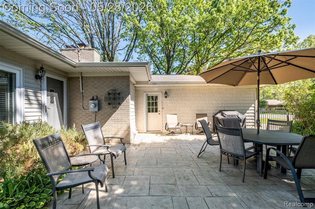 3621 Berkshire Drive, Bloomfield Hills, MI 48301 — Photo 47