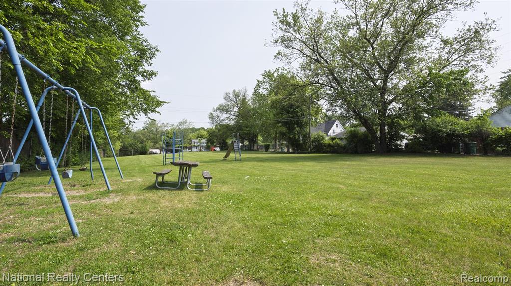 2561 Verna Street, Ypsilanti, MI 48197 — Photo 35