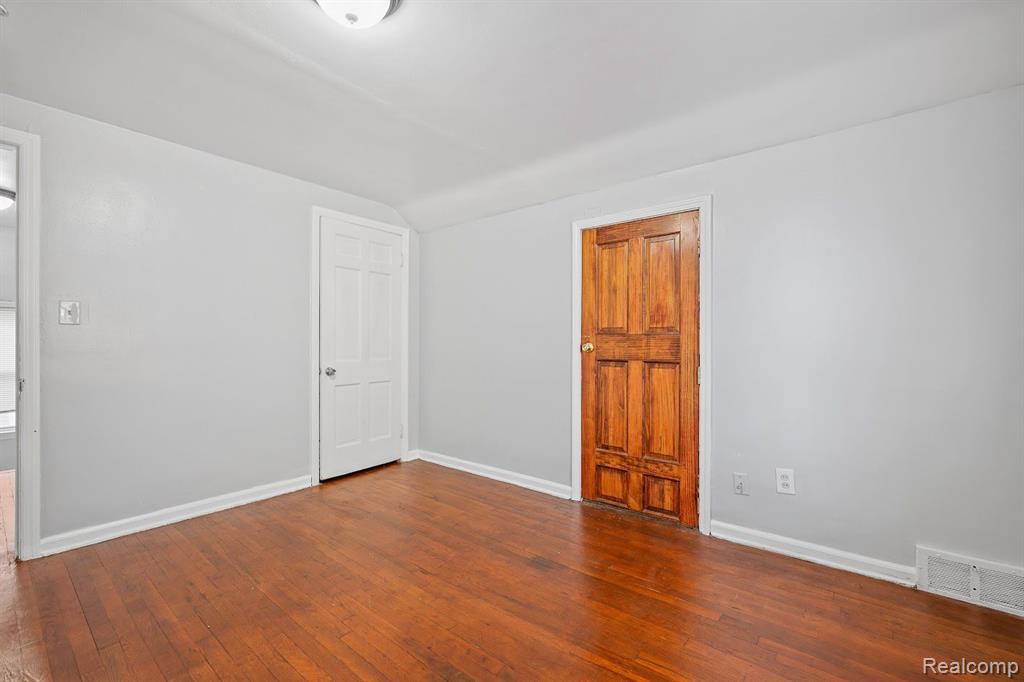 7747 APPOLINE Street, Dearborn, MI 48126 — Photo 30