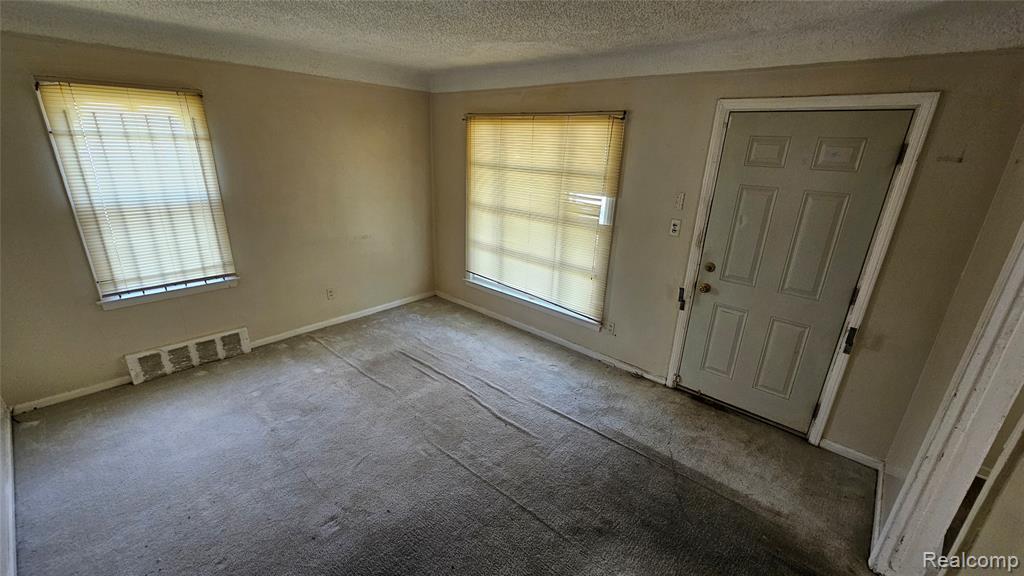 6303 Grandmont Avenue, Detroit, MI 48228 — Photo 6