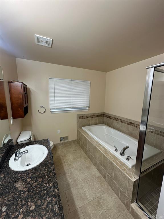 43762 GROUSE Drive, Clinton Twp, MI 48038 — Photo 17