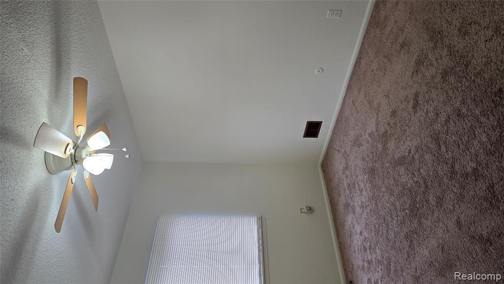 803 E Meyers Avenue, Hazel Park, MI 48030 — Photo 16