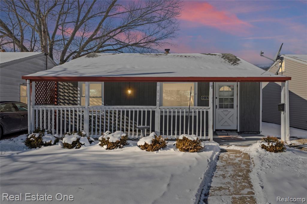 6141 Harrison Street, Garden City, MI — front exterior