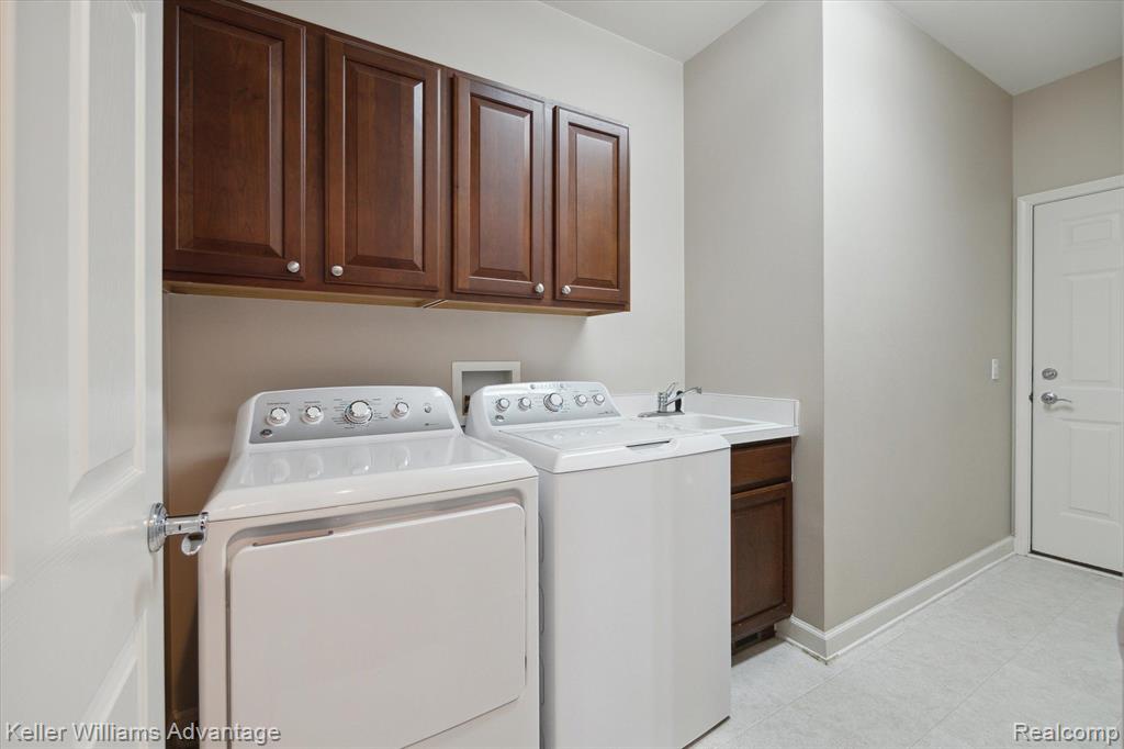49199 RAINBOW Lane S, Northville, MI 48168 — Photo 38