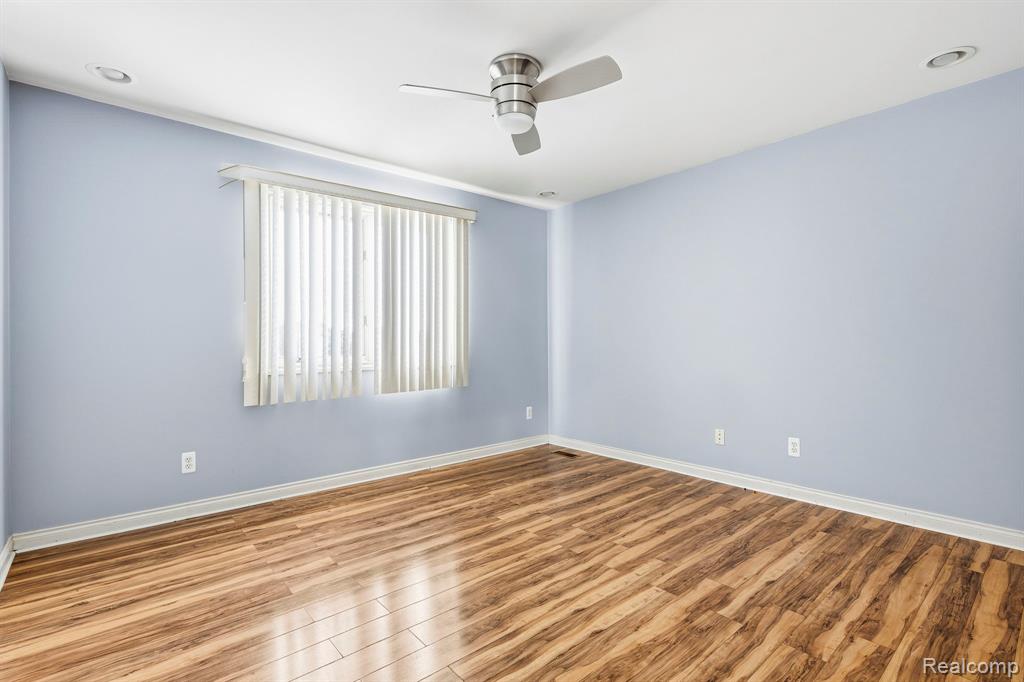 49750 Golden Lake Drive, Shelby Twp, MI 48315 — Photo 22