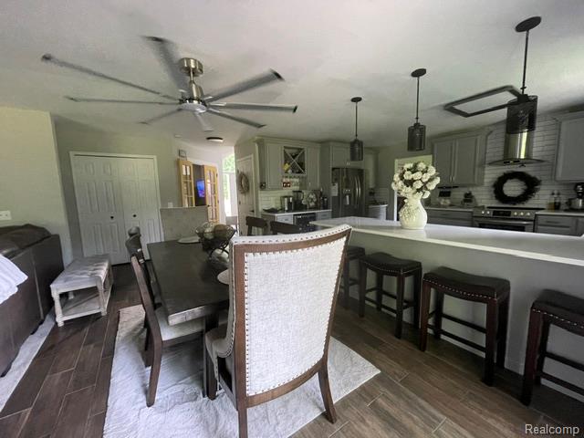 5827 Woodfield Parkway, Grand Blanc, MI 48439 — Photo 40