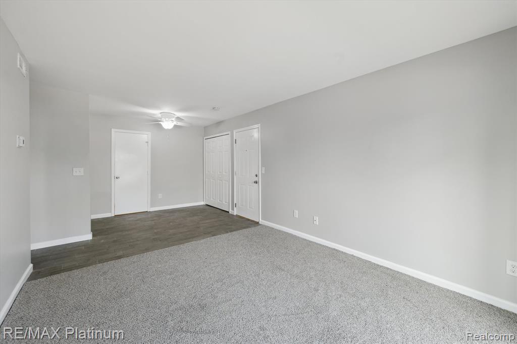 8723 Meadowbrook Drive, Brighton, MI 48116 — Photo 8
