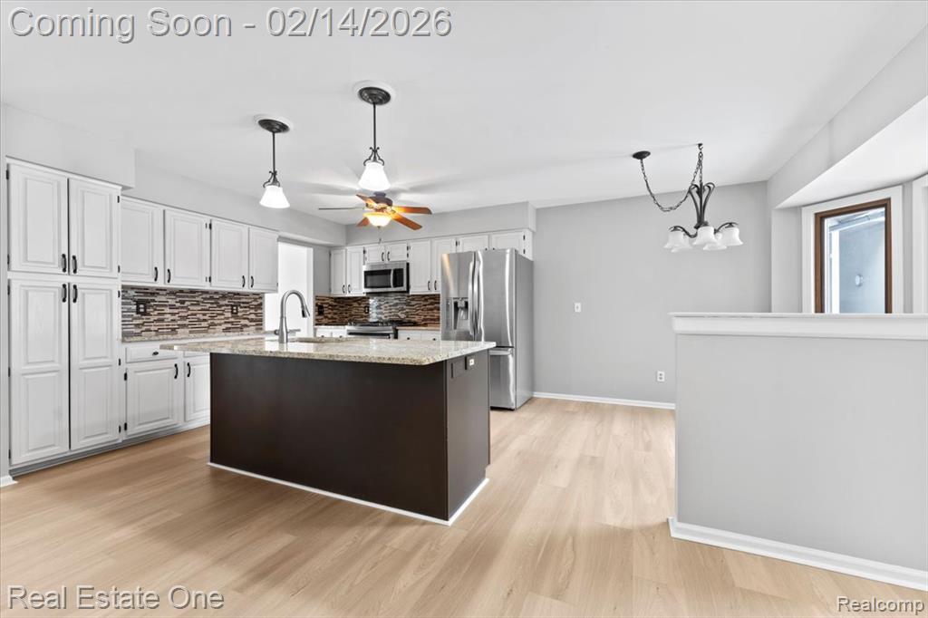 9883 Hawthorne Glen Drive, Grosse Ile, MI 48138 — Photo 4