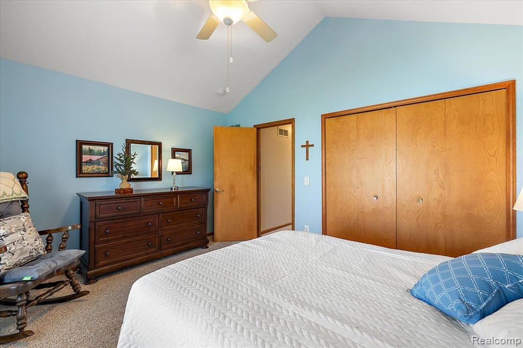 41646 WESTBURY Lane, Clinton Twp, MI 48038 — Photo 17