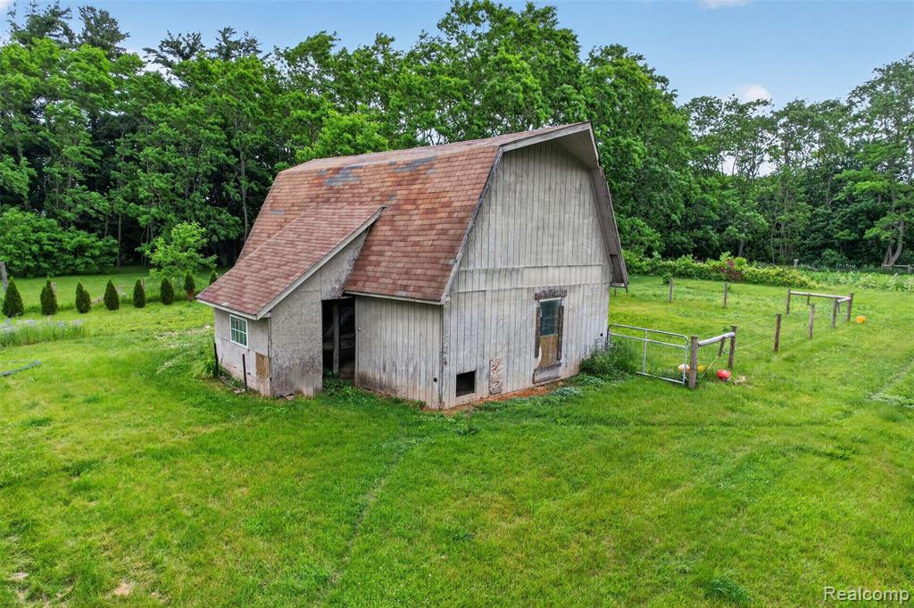 3781 Herd Road, Metamora, MI 48455 — Photo 43
