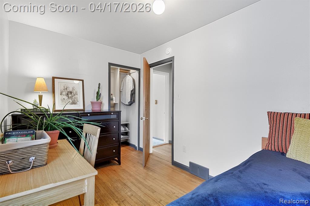 432 Kingsbury Avenue, Dearborn, MI 48128 — Photo 22