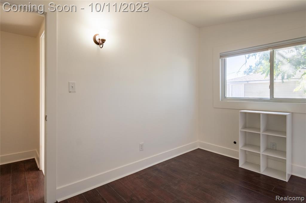 444 S Felker Avenue, Hazel Park, MI 48030 — Photo 19