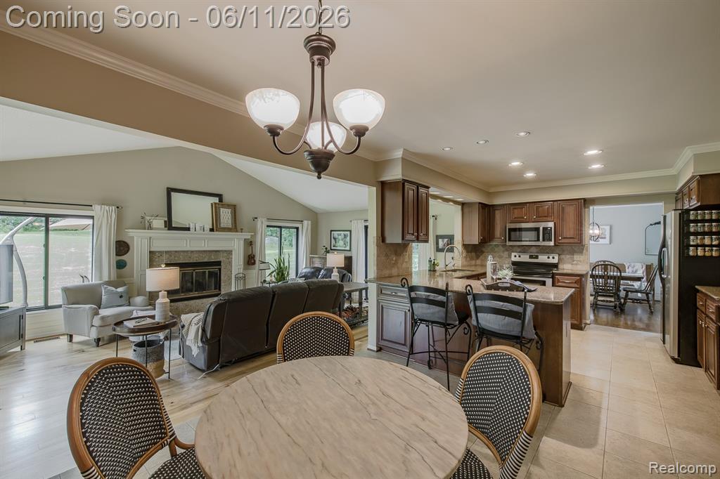 6563 Sun Valley Drive, Clarkston, MI 48348 — Photo 28