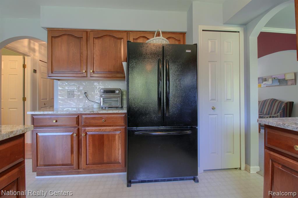 40630 Brecken Ridge Lane, Plymouth, MI 48170 — Photo 13