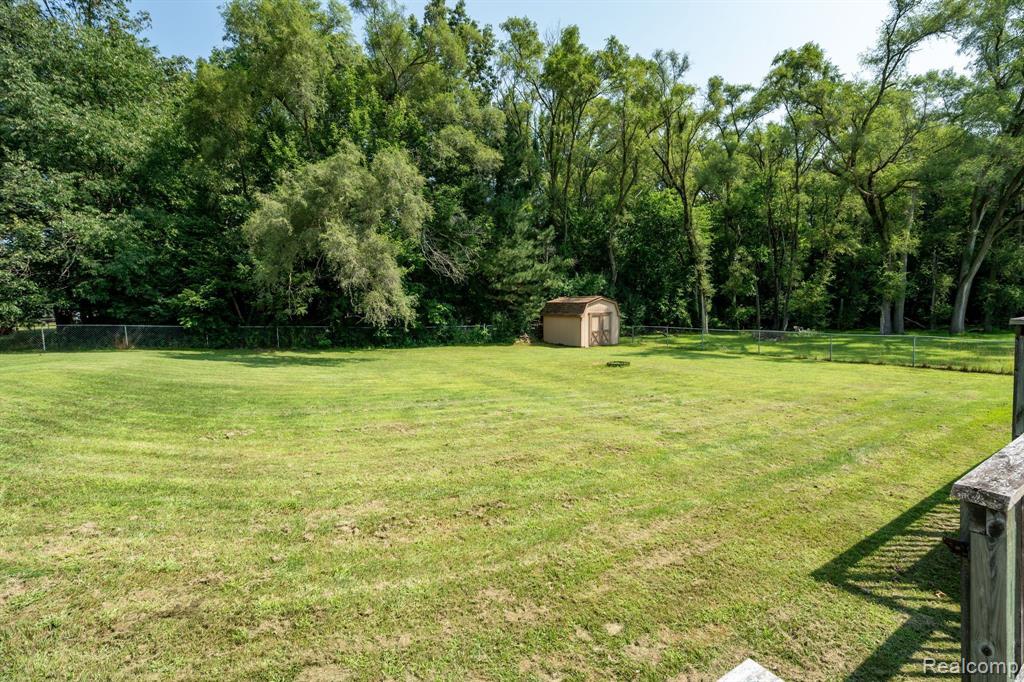 9904 CEDAR ISLAND Road, White Lake, MI — Photo 34