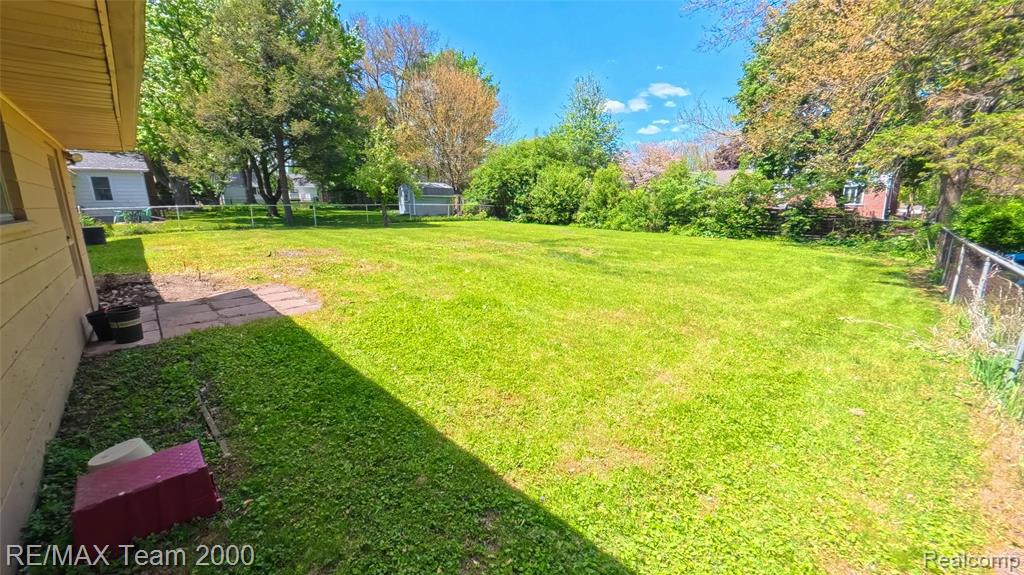 2104 Whittier Road, Ypsilanti, MI 48197 — Photo 7