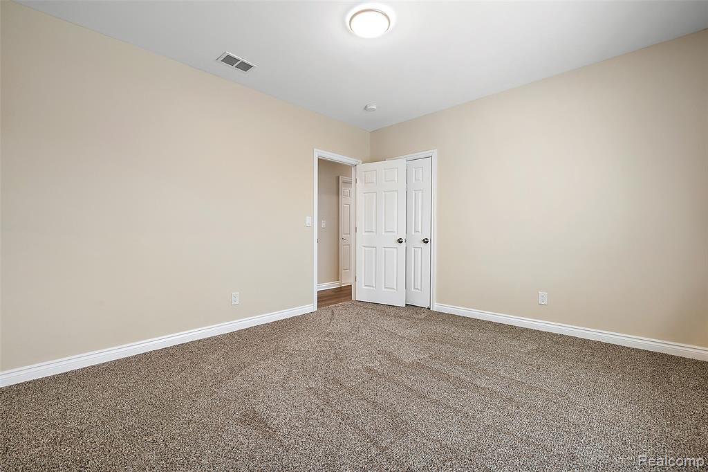 2080 Gladstone Street, Detroit, MI 48206 — Photo 51