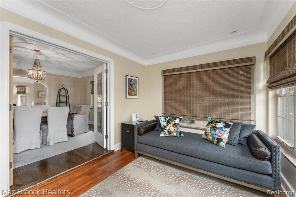 1425 Bedford Road, Grosse Pointe Park, MI 48230 — Photo 24