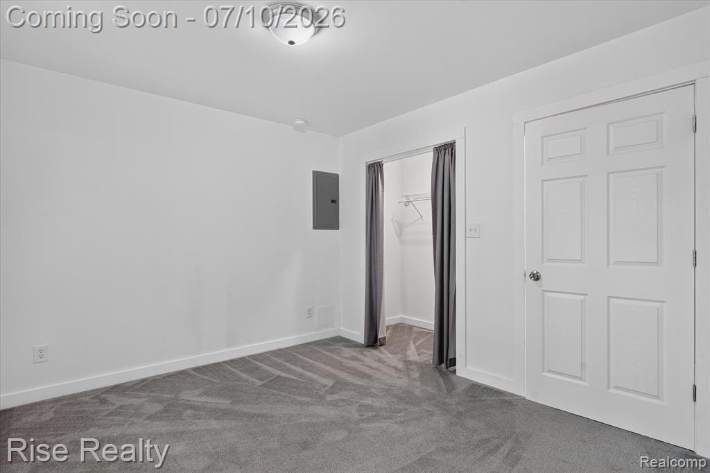 6560 Lowell Drive, Brighton, MI 48116 — Photo 11