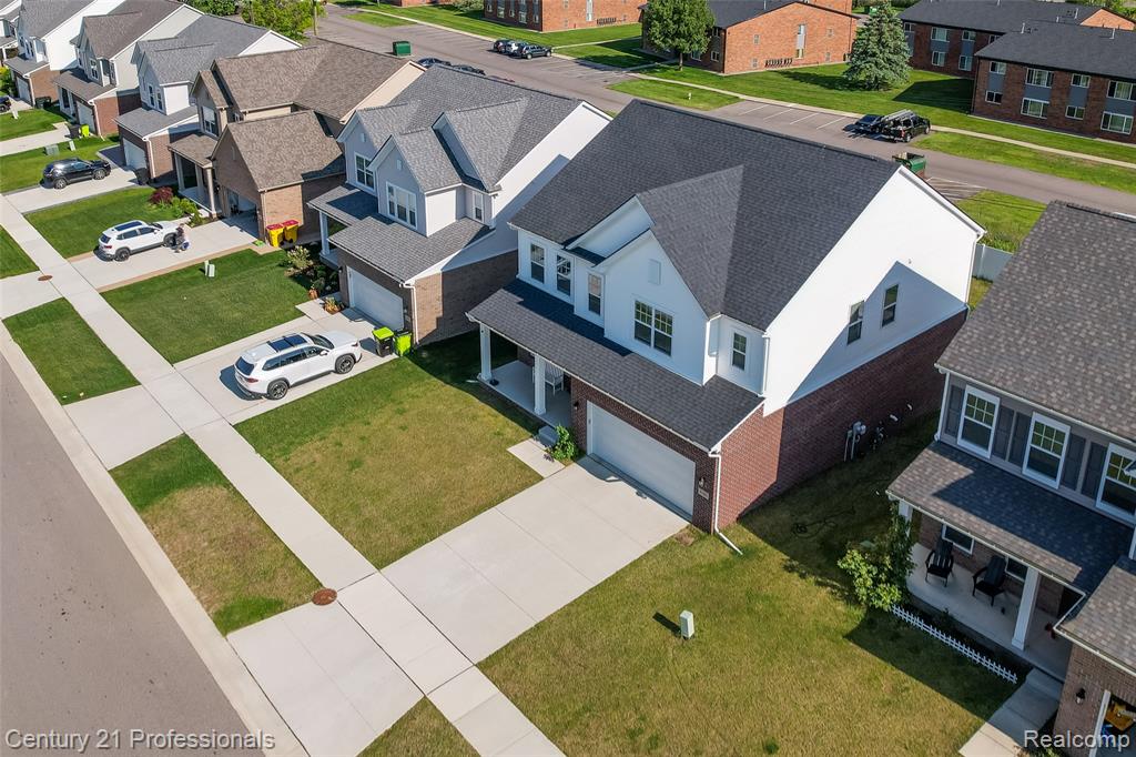 8580 Pioneer Street, Washington, MI — Photo 9