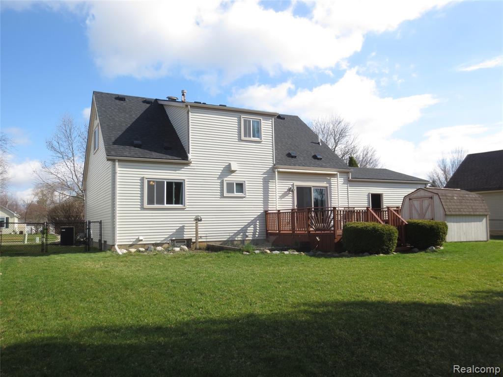 61365 Creekview Drive, South Lyon, MI 48178 — Photo 3