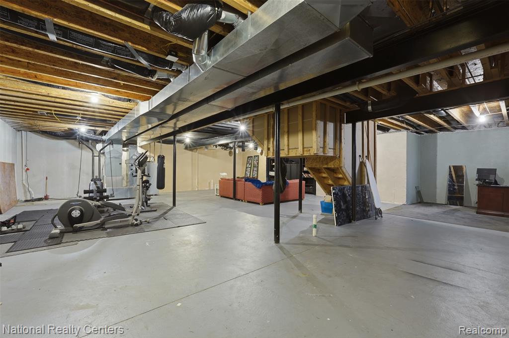 23431 Winged Foot Way, South Lyon, MI 48178 — Photo 35