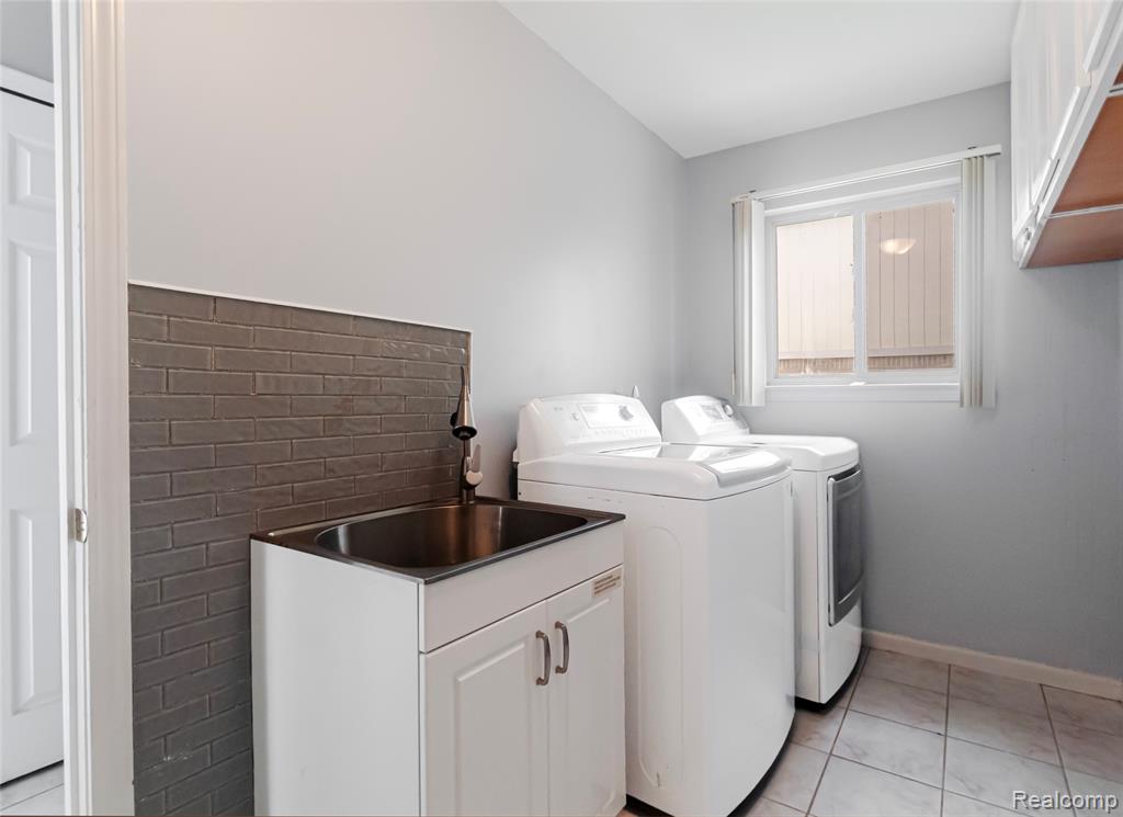 46158 Duke Drive, New Baltimore, MI — Photo 16
