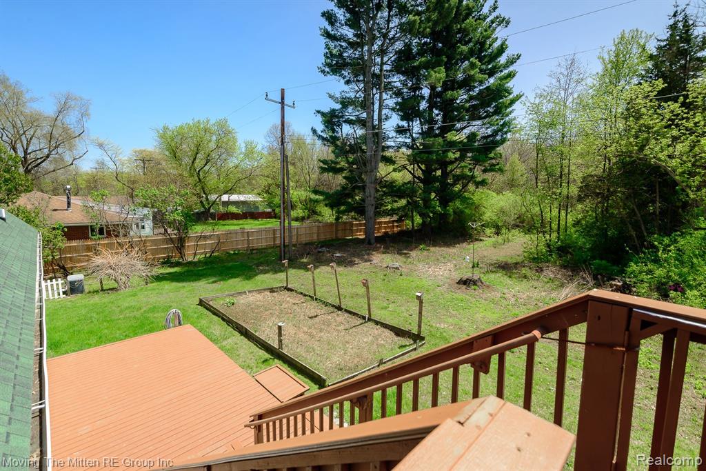 49335 WEAR Road, Belleville, MI 48111 — Photo 48