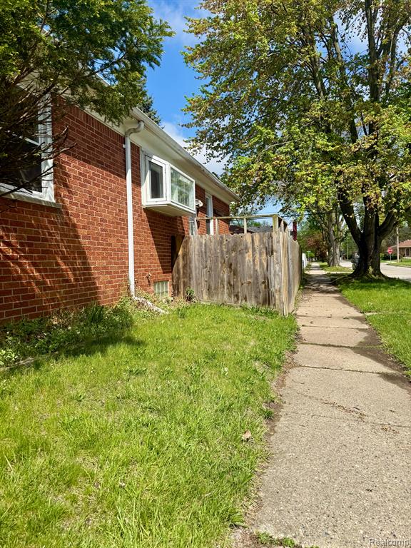 7402 COLONIAL Street, Dearborn Heights, MI 48127 — Photo 29