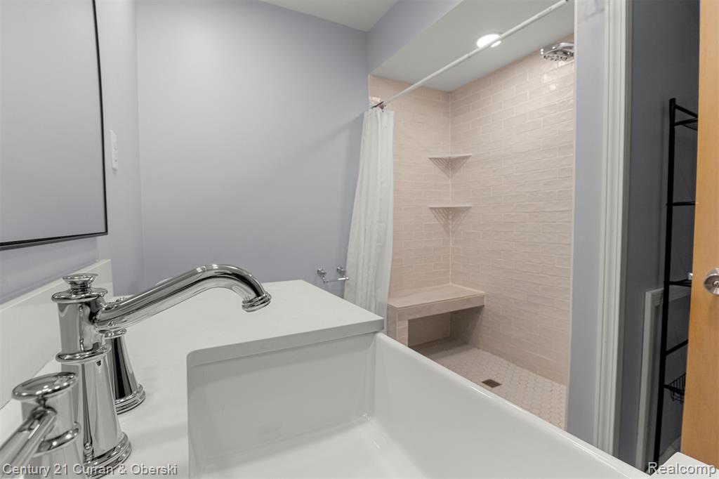 20766 Hcl Jackson, Grosse Ile, MI 48138 — Photo 18