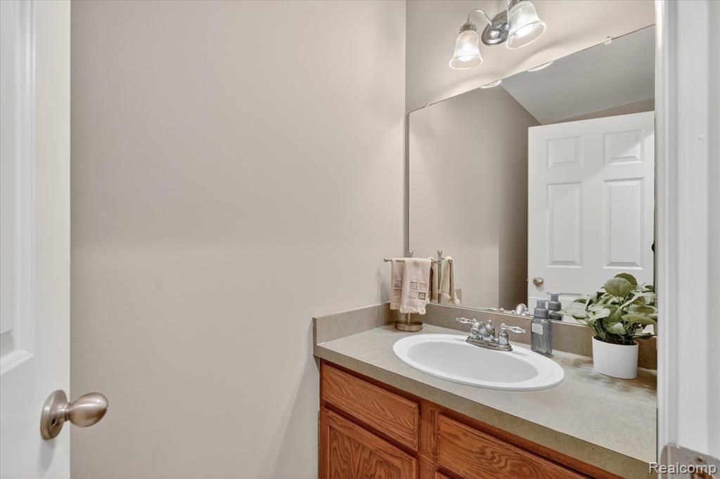 3954 Ravensfield Drive, Canton, MI 48188 — Photo 19