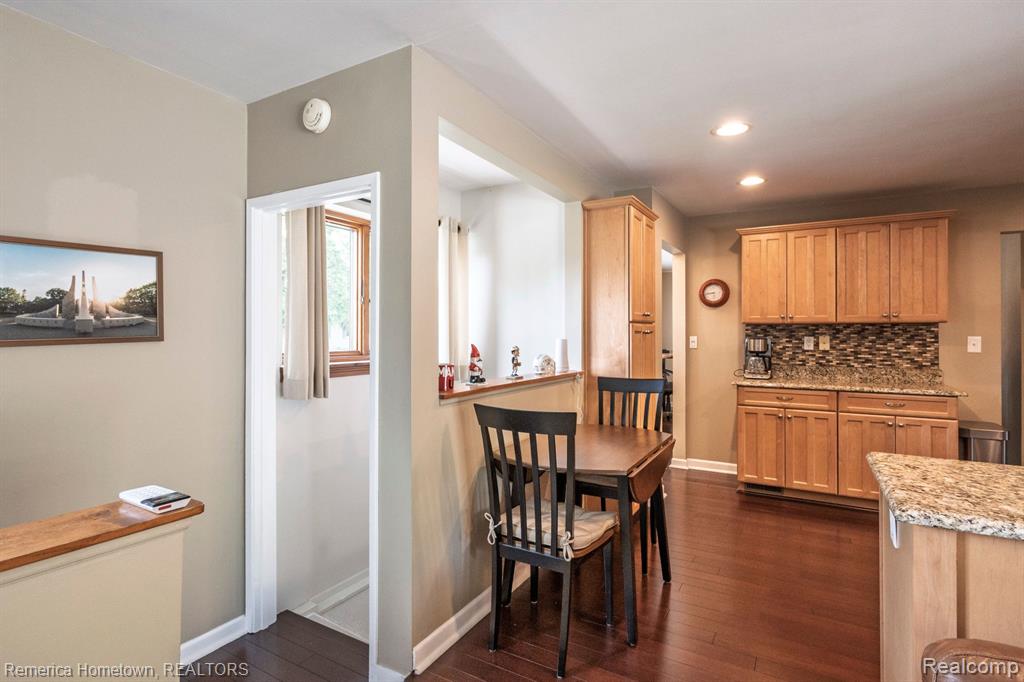 9183 Redbud Avenue, Plymouth, MI 48170 — Photo 15
