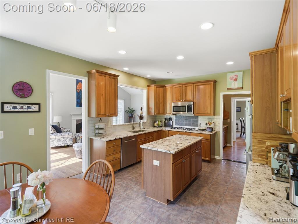 7279 Heron Way, Canton, MI 48187 — Photo 18