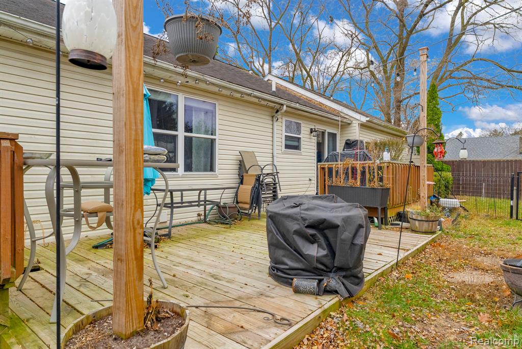 2215 Hancock Street, Port Huron, MI 48060 — Photo 31