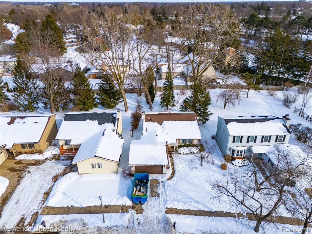 968 Touraine Avenue, East Lansing, MI 48823 — Photo 34