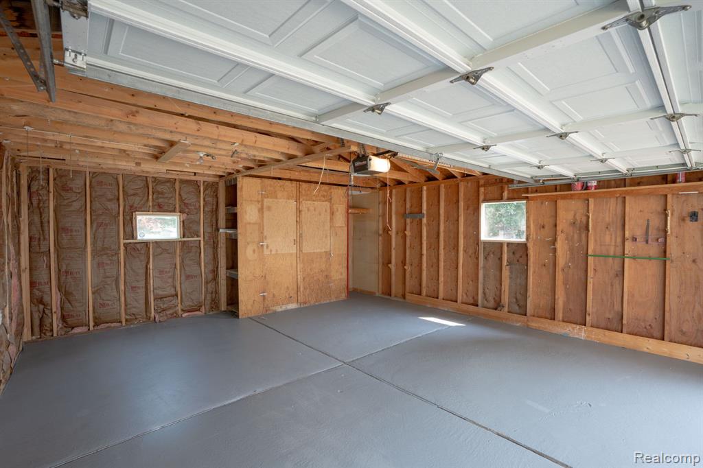 39588 Chart Street, Harrison Township, MI — Photo 29
