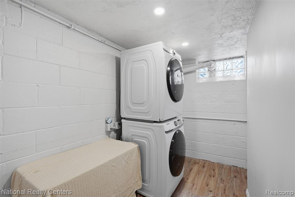 169 McKinley Avenue, Grosse Pointe Farms, MI 48236 — Photo 39