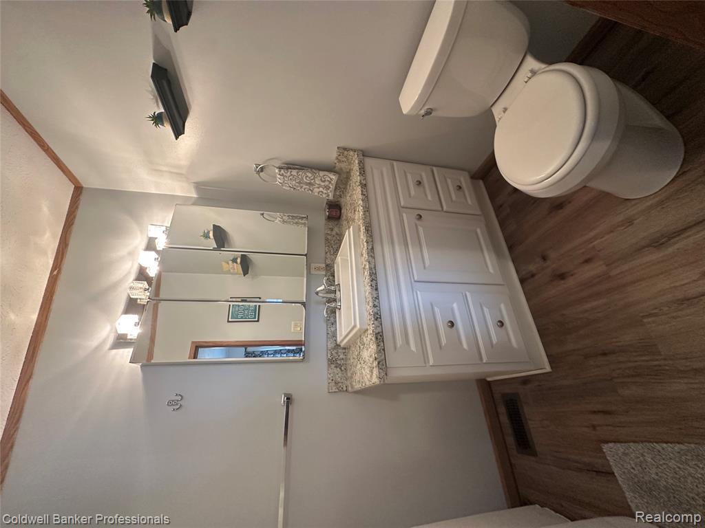 94 Twin Oaks Drive, Lapeer, MI 48446 — Photo 19