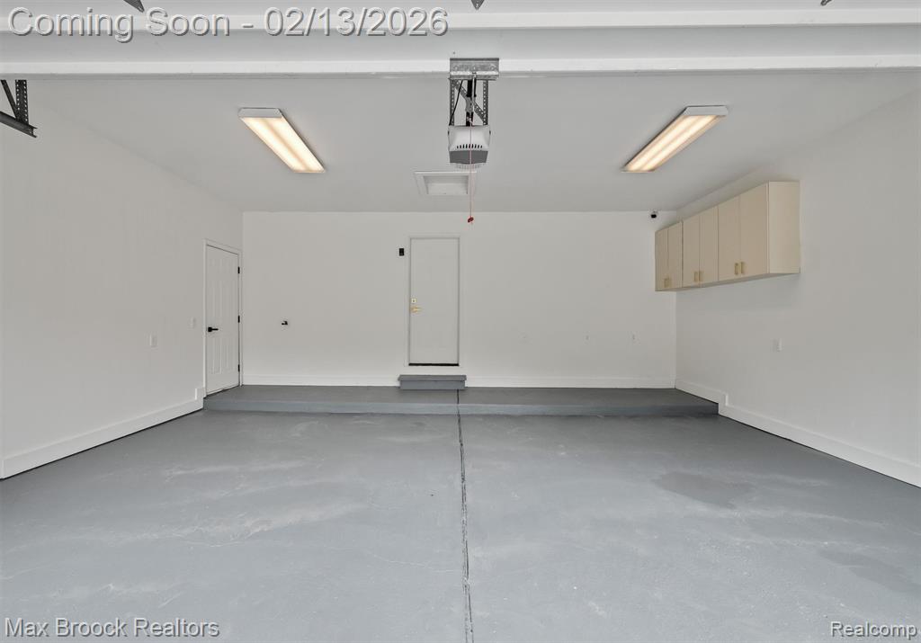 4117 Marlwood Drive, West Bloomfield, MI 48323 — Photo 44