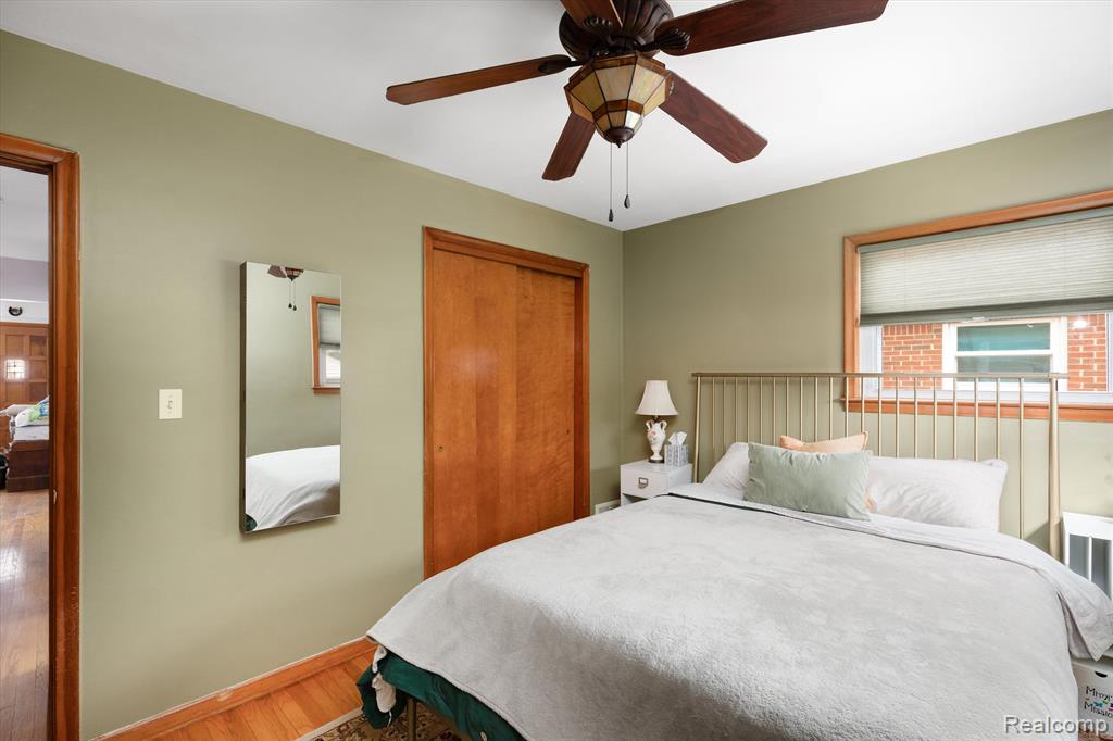 869 LIBERTY Avenue, Lincoln Park, MI 48146 — Photo 14