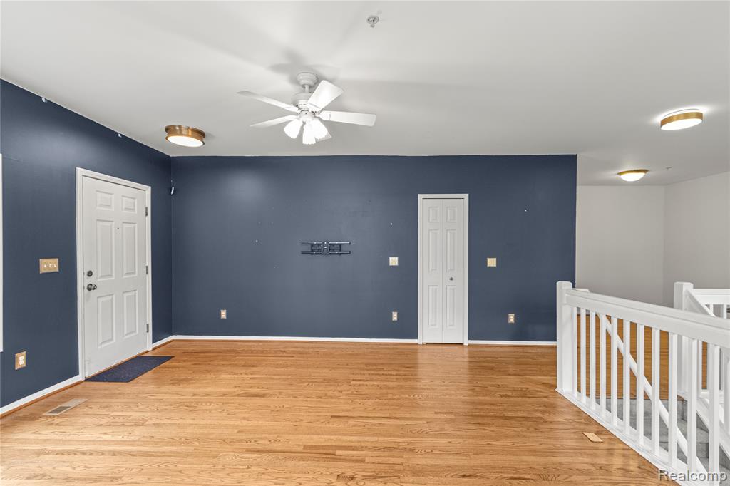 1183 Freesia Court, Ann Arbor, MI 48105 — Photo 10