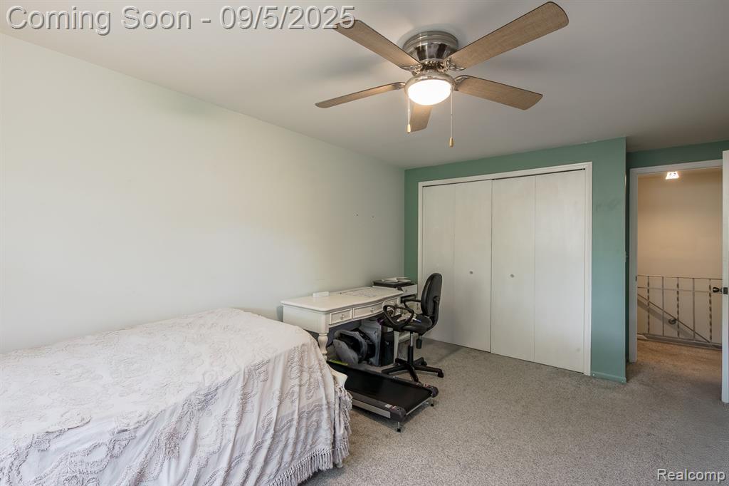 475 Sandehurst Drive, Grand Blanc, MI 48439 — Photo 35
